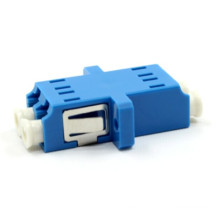 Adaptateur optique à fibre optique duplex LC / PC monobloc avec bride